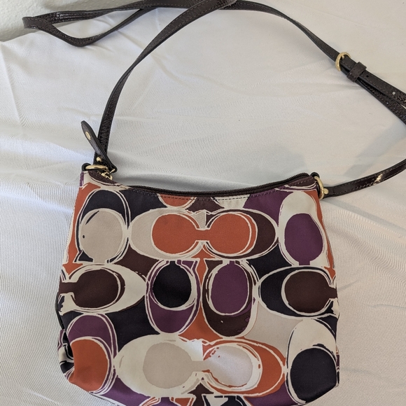 Like new vintage coach bag - Picture 3 of 4